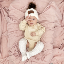 Load image into Gallery viewer, Beanie+Romper Set