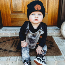 Load image into Gallery viewer, Circle Initials Beanie