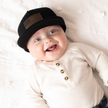 Load image into Gallery viewer, American Flag Snapback